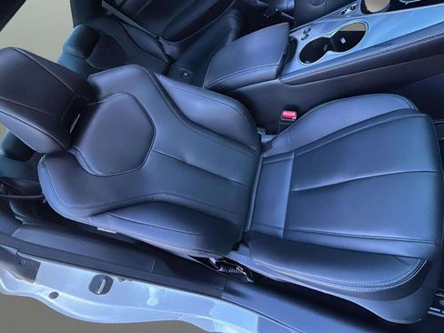 Used 2017 INFINITI Q60 2.0t w/ Moonroof Package image 36