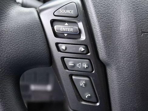 Used 2026 Nissan Frontier SV RWD image 16