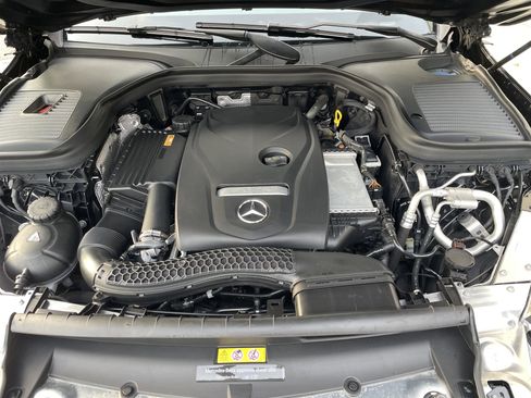 Used 2017 Mercedes-Benz GLC 300 4MATIC image 53