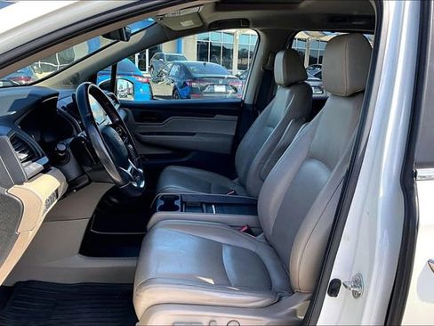 Used 2018 Honda Odyssey EX-L image 18