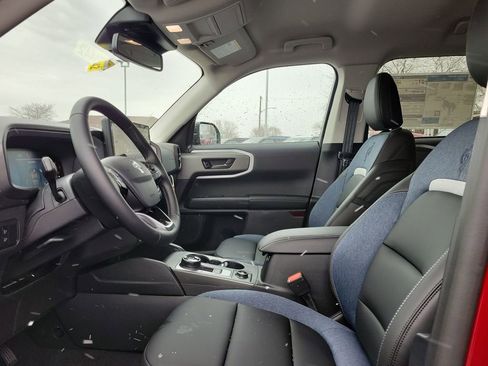 New 2026 Ford Bronco Sport Outer Banks image 18