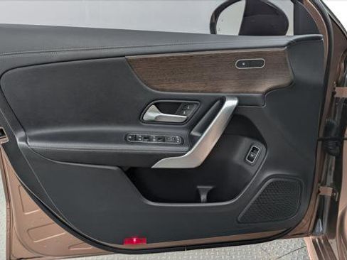 Used 2022 Mercedes-Benz A 220 image 12