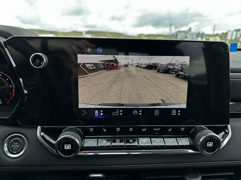 New 2025 Chevrolet Colorado Z71 w/ Midnight Edition image 12