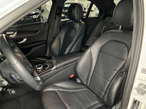 Used 2017 Mercedes-Benz C 300 4MATIC Sedan image 24