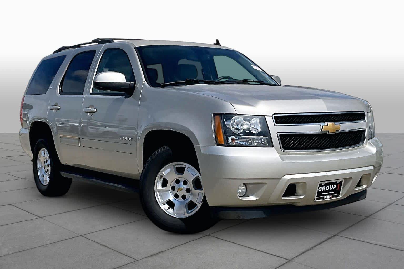 Used 2013 Chevrolet Tahoe LT RWD image 3