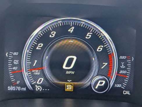 Used 2017 Chevrolet Corvette Stingray Coupe w/ 1LT image 5