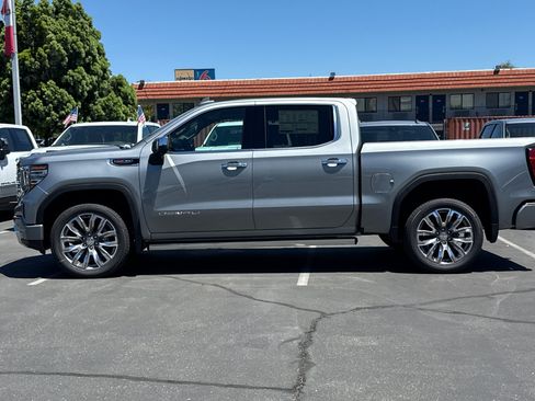 New 2026 GMC Sierra 1500 Denali AWD/4WD image 8