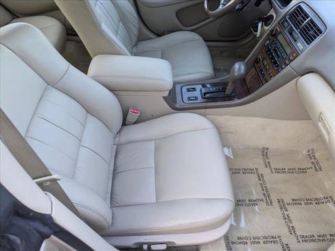 Used 2001 Lexus ES 330 image 18