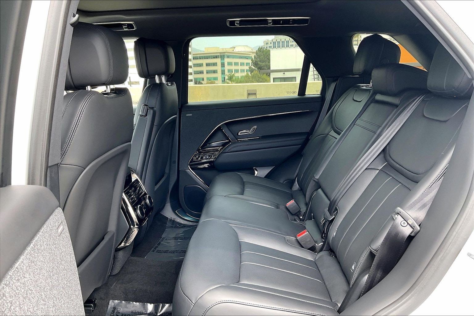 New 2026 Land Rover Range Rover Sport SE AWD/4WD image 16