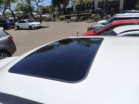Certified 2026 Kia EV9 Light RWD image 8