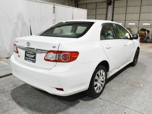 Used 2012 Toyota Corolla LE FWD image 6