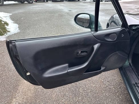 Used 2000 MAZDA MX-5 Miata RWD image 15