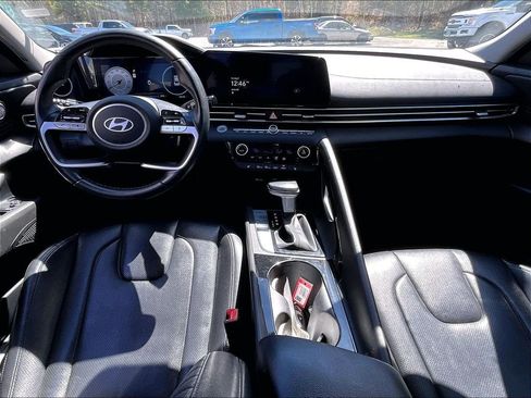 Used 2024 Hyundai Elantra Limited FWD image 21