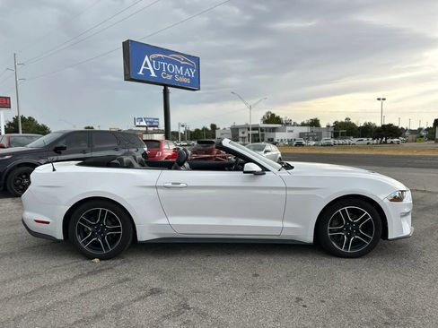Used 2020 Ford Mustang Premium RWD image 8