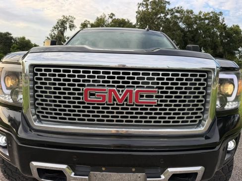 Used 2015 GMC Sierra 1500 Denali AWD/4WD image 27