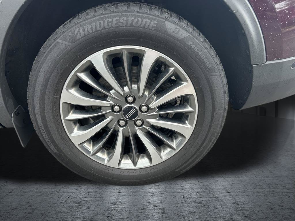 Used 2020 Lincoln Nautilus Reserve AWD/4WD image 28