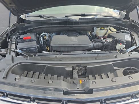 Used 2021 Chevrolet Tahoe LT w/ LT Signature Package AWD/4WD image 35