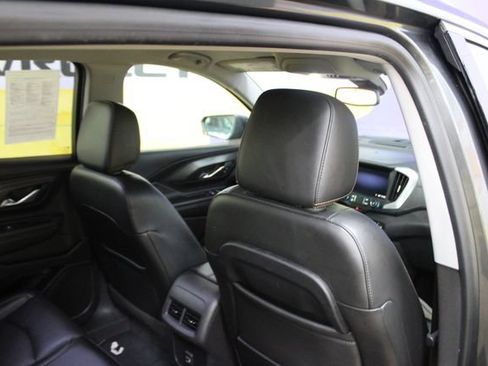 Used 2020 GMC Terrain SLT FWD image 10