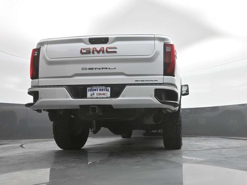 Used 2024 GMC Sierra 3500 Denali w/ Denali Reserve Package AWD/4WD image 41