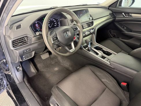 Used 2020 Honda Accord LX image 4