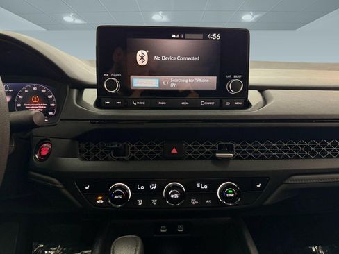 Used 2025 Honda Accord SE image 15