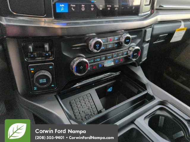 New 2026 Ford F350 Lariat w/ Black Appearance Package AWD/4WD image 17