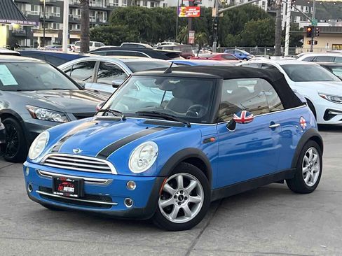 Used 2007 MINI Cooper Convertible image 36