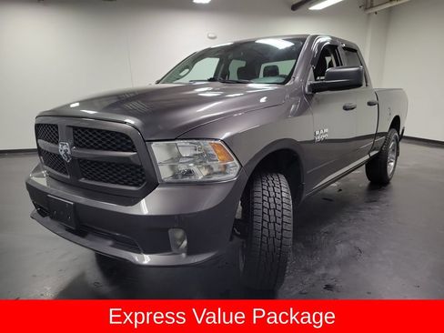 Used 2018 RAM 1500 Express w/ Express Value Package AWD/4WD image 5