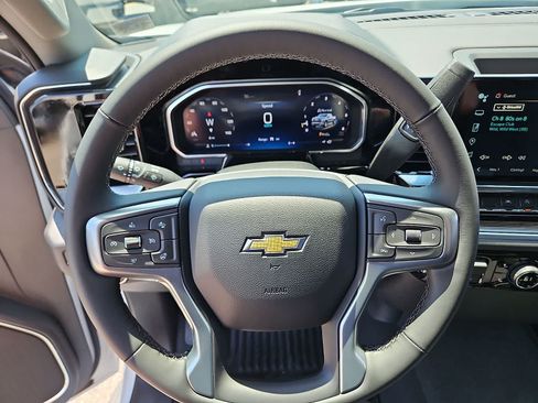 New 2026 Chevrolet Silverado 1500 LT w/ Convenience Package II RWD image 16