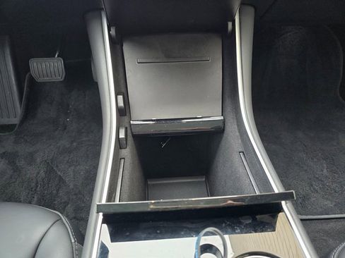 Used 2018 Tesla Model 3 Long Range image 28