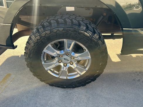 Used 2016 Ford F150 XLT w/ Equipment Group 302A Luxury image 13