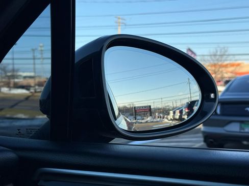 Used 2018 Porsche Macan Sport Edition image 58