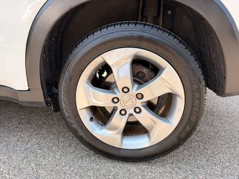 Used 2016 Honda HR-V LX image 35
