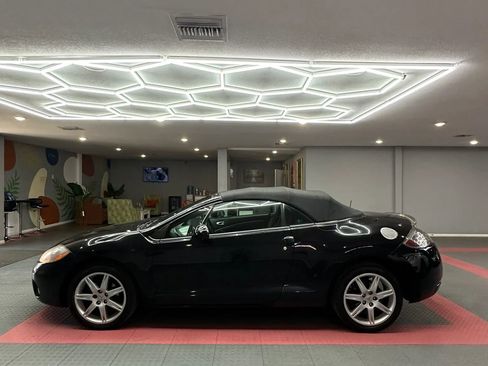 Used 2007 Mitsubishi Eclipse GT FWD image 10