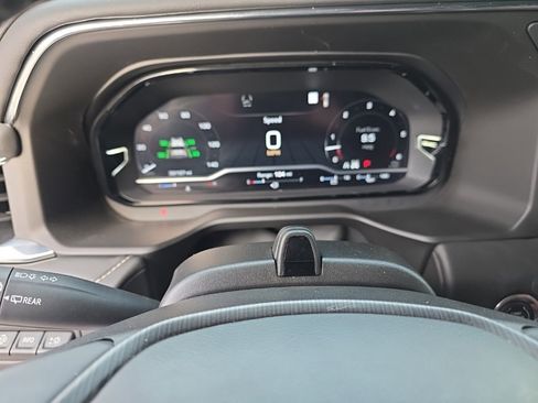 Used 2023 GMC Yukon Denali Ultimate image 13