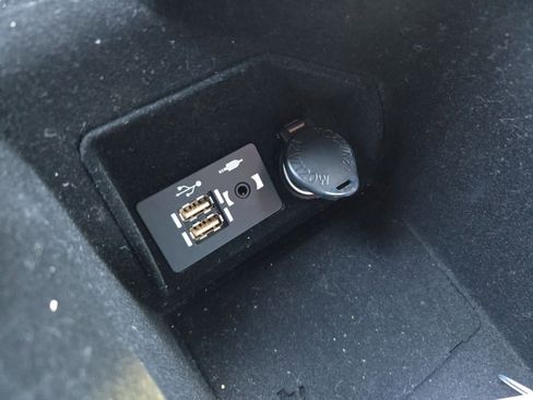 Used 2023 Lexus IS 350 F Sport image 31