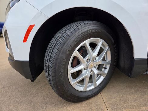 Used 2022 Chevrolet Equinox LT FWD image 32