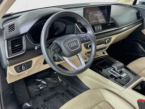 Used 2023 Audi Q5 2.0T Premium Plus w/ Premium Plus Package AWD/4WD image 4