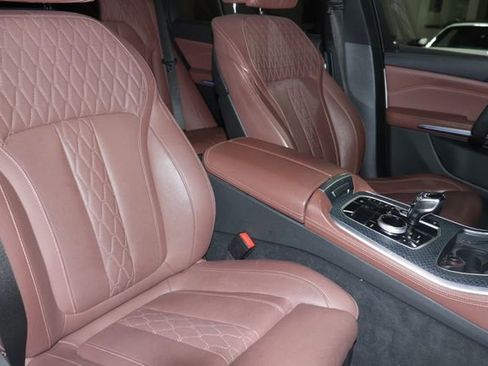 Used 2022 BMW X5 M50i w/ Executive Package AWD/4WD image 26