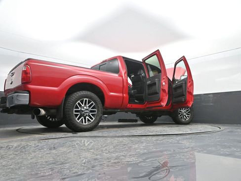 Used 2011 Ford F250 Lariat w/ Lariat Interior Pkg image 42