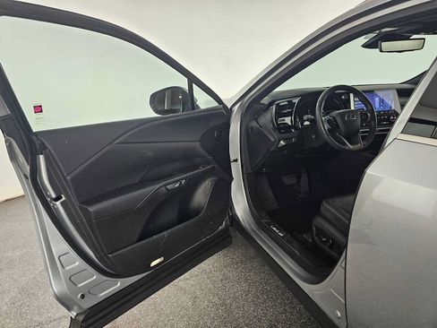 Used 2023 Lexus RX 350 Premium Plus w/ Cold Area Package FWD image 19