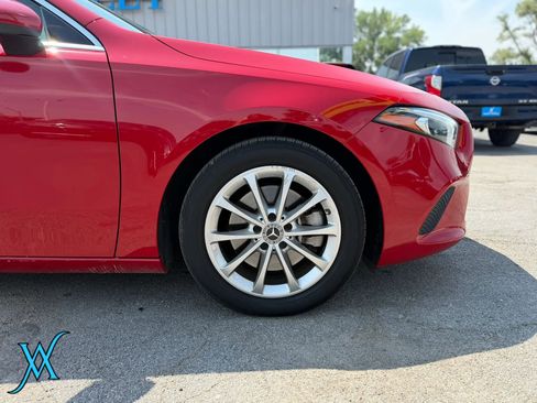 Used 2019 Mercedes-Benz A 220 image 9