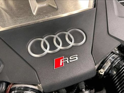 Used 2024 Audi RS 7 Performance AWD/4WD image 31