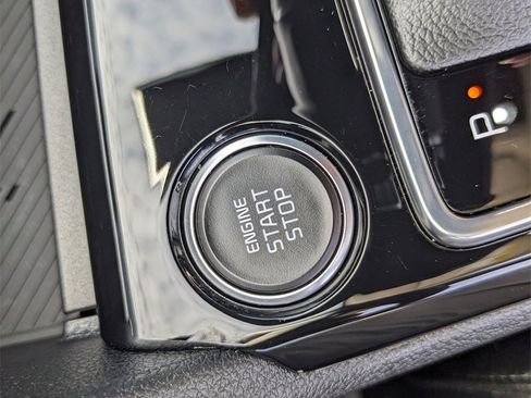 Certified 2024 Kia Sportage SX image 30