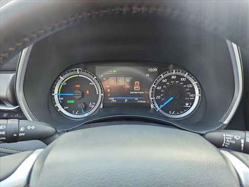 Used 2023 Toyota Highlander Bronze Edition image 11