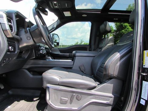 Used 2024 Ford F350 Platinum w/ Tremor Off-Road Package image 18