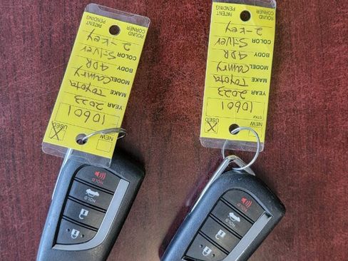 Used 2023 Toyota Camry LE FWD image 37