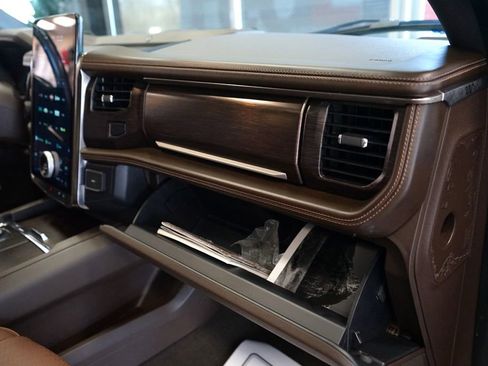 Used 2022 Ford Expedition Max King Ranch image 53