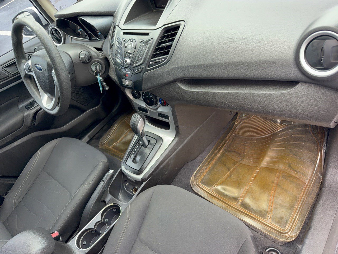 Used 2018 Ford Fiesta SE FWD image 31