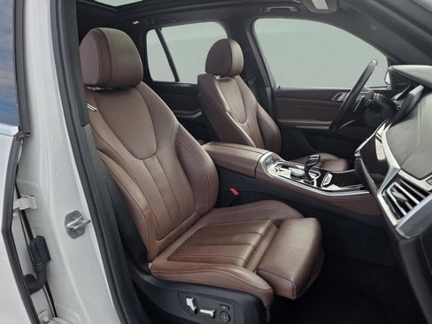 Used 2019 BMW X5 xDrive40i image 30